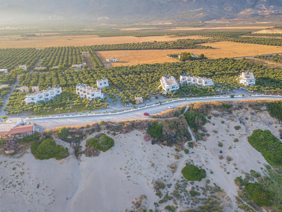 פראנגוקאסטלון Fata Morgana Studios & Apartments מראה חיצוני תמונה